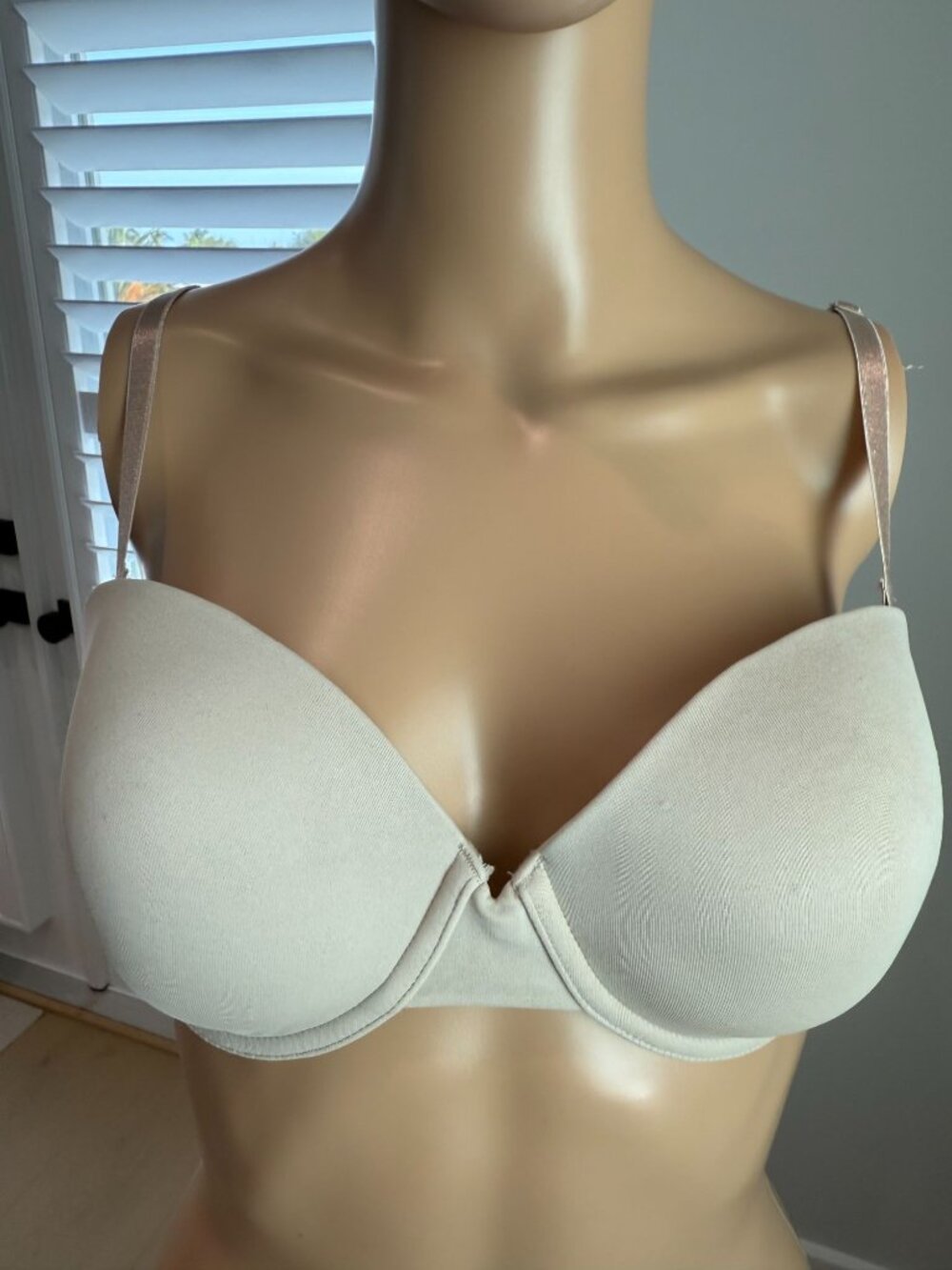 Gilligan & O’Malley Women’s Padded Underwire Bra – 38C
